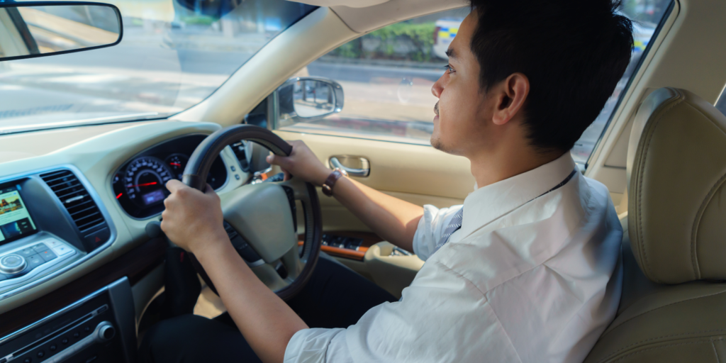 Using a car finance calculator to set a vehicle budget in New Zealand